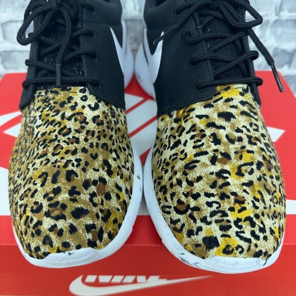 Nike Roshe One Black White Marble Leopard Custom 669985-001 Mens Size 9.5 New - Picture 4 of 8
